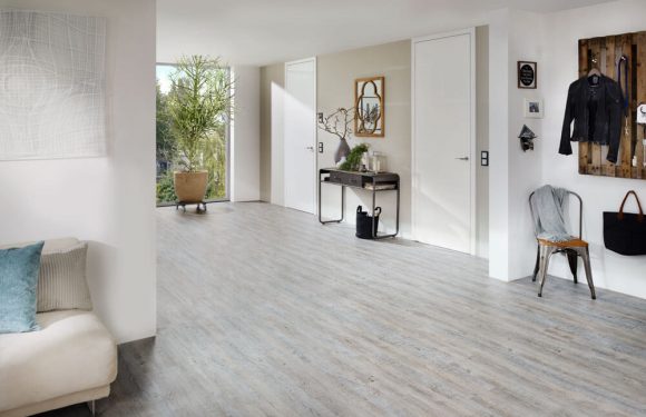 What are the Types of Vinyl Flooring Available?